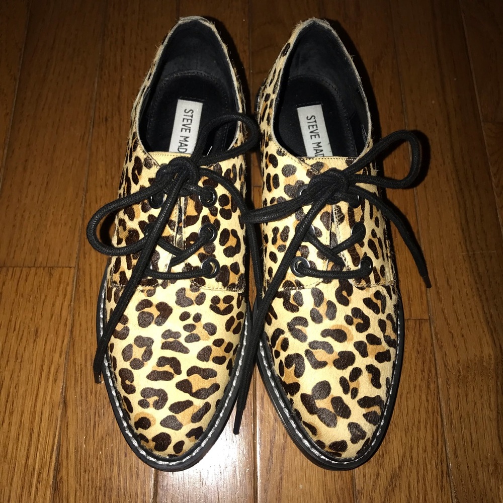 Like New Steve Madden Pony Hair Leopard Loafers 6